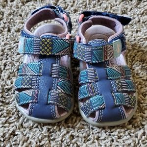 See kai run sandals size 4 baby
